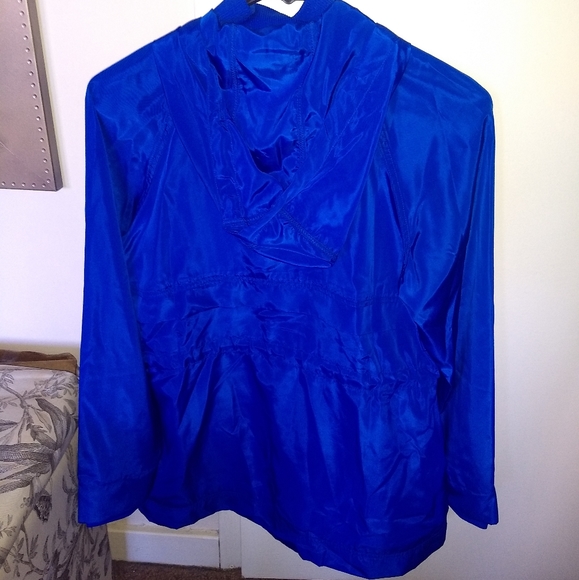 Royal Blue Talbots Hooded Rain Jacket Size Petite Small PS - Picture 3 of 11